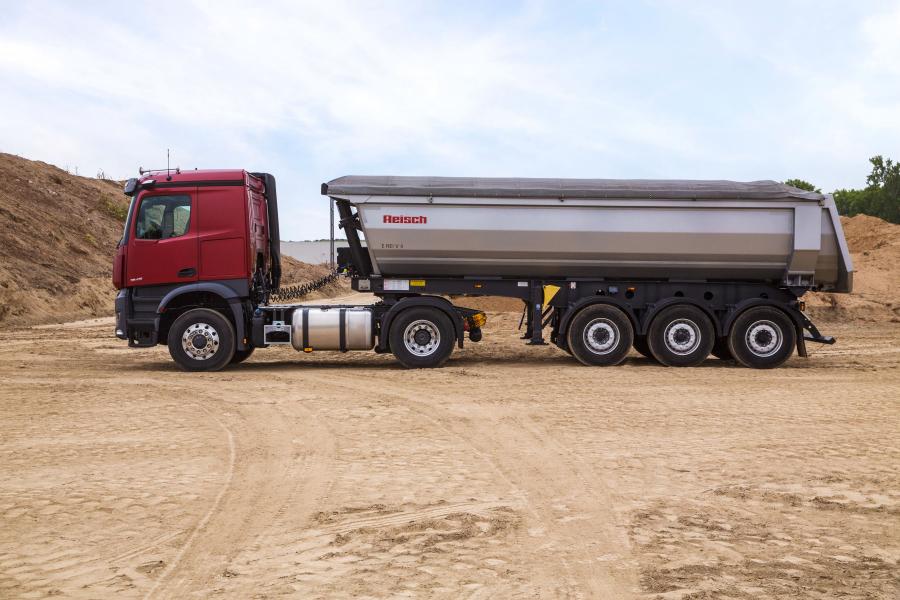  Mercedes-Benz Arocs 1845 LS 2018 года  (фото 7 из 16)